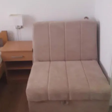 شقة Zoja تريبينيي